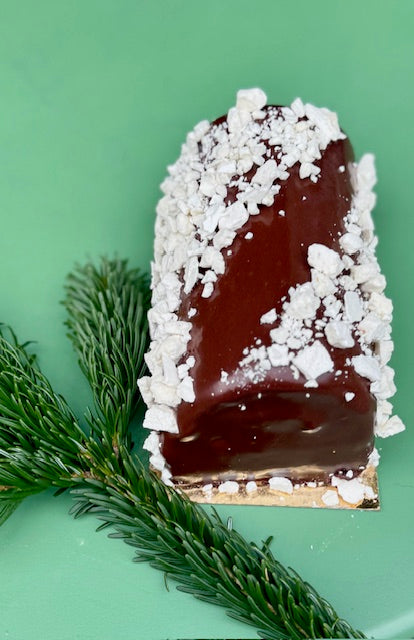 Bûche chocolat noir intense et pistache